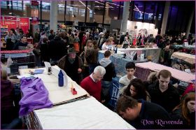 Besucher der Katzenmesse München 2012 mit den Norwegischen Waldkatzen von Ruwenda